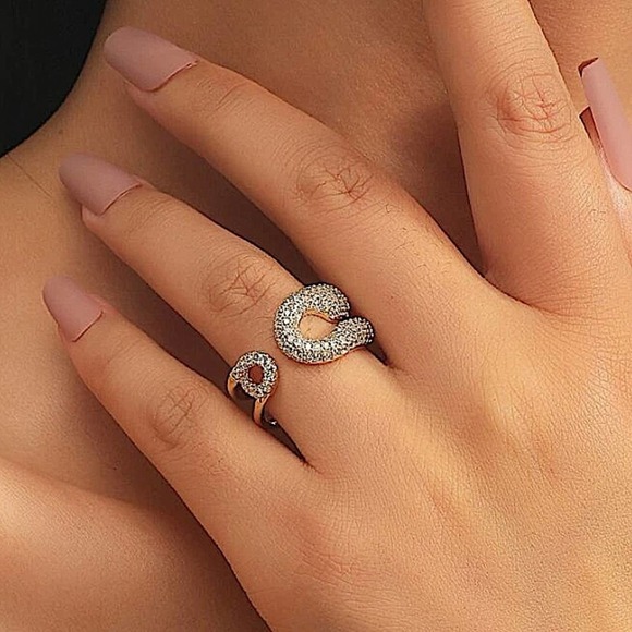 GOLD ZIRCON SAFETY PIN RING SIZE 7.5 - Picture 3 of 3